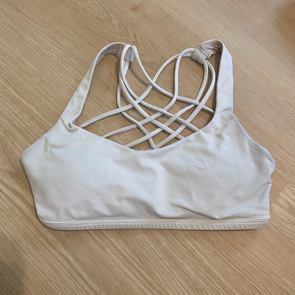 Lululemon free to be wild white bra